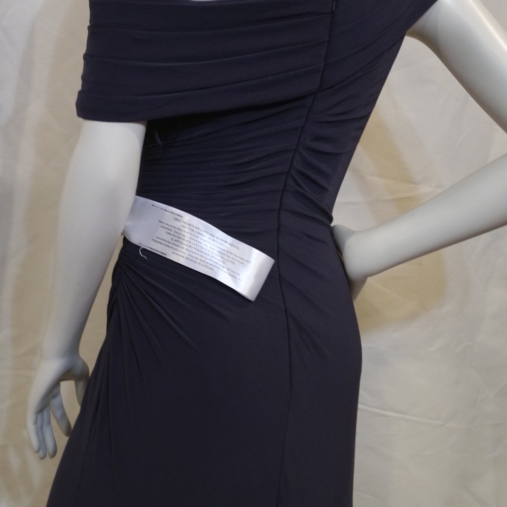 IEENA FOR MAC DUGGAL Ruched One-Shoulder Trumpet Gown Size 8 Color Charcoal - Picture 4 of 13